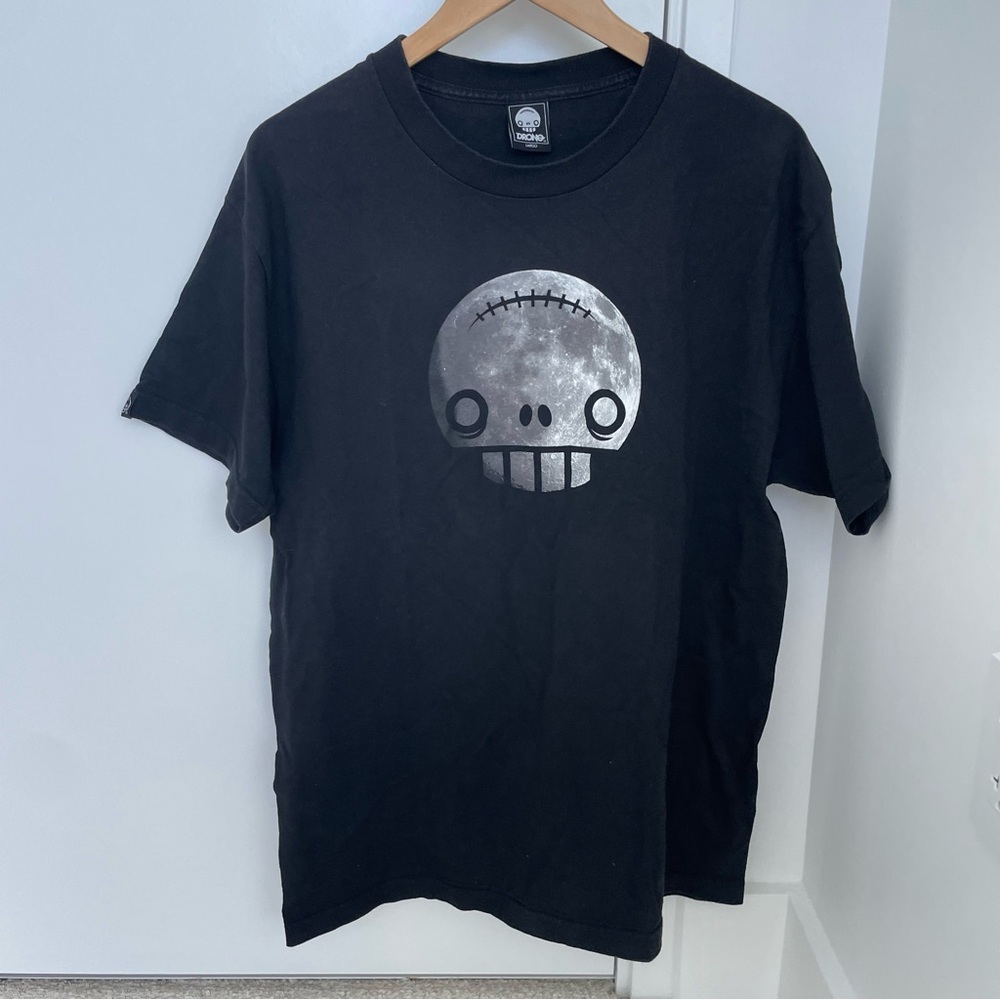 Drone Men’s Tshirt Size Large